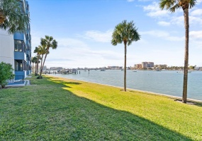 644 ISLAND WAY, CLEARWATER BEACH, Florida 33767, 2 Bedrooms Bedrooms, ,2 BathroomsBathrooms,Residential,For Sale,ISLAND,MFRU8247122