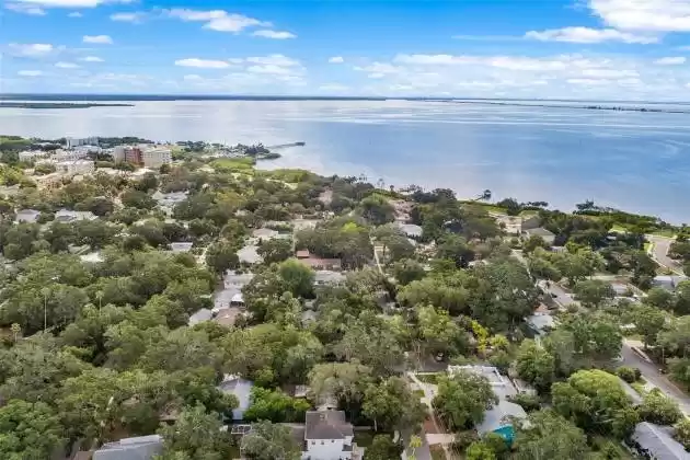 601 5TH STREET, SAFETY HARBOR, Florida 34695, 2 Bedrooms Bedrooms, ,2 BathroomsBathrooms,Residential,For Sale,5TH,MFRO6215709