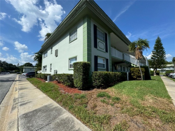 1433 BELCHER ROAD, CLEARWATER, Florida 33764, 2 Bedrooms Bedrooms, ,2 BathroomsBathrooms,Residential,For Sale,BELCHER,MFRO6215336