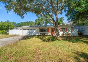 9912 109TH STREET, SEMINOLE, Florida 33772, 3 Bedrooms Bedrooms, ,2 BathroomsBathrooms,Residential,For Sale,109TH,MFRU8247058