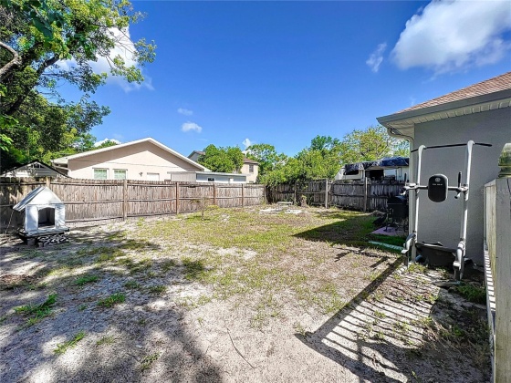 8708 BROOKS STREET, TAMPA, Florida 33604, 3 Bedrooms Bedrooms, ,2 BathroomsBathrooms,Residential,For Sale,BROOKS,MFRT3534749