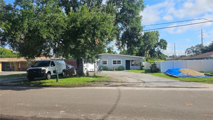 2905 OSBORNE AVENUE, TAMPA, Florida 33614, 3 Bedrooms Bedrooms, ,1 BathroomBathrooms,Residential,For Sale,OSBORNE,MFRT3534490