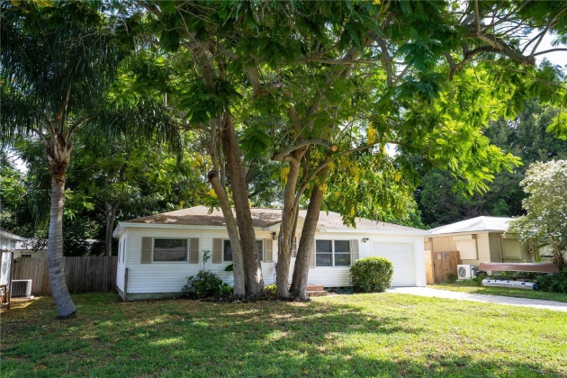 5441 43RD TERRACE, ST PETERSBURG, Florida 33709, 2 Bedrooms Bedrooms, ,1 BathroomBathrooms,Residential,For Sale,43RD,MFRU8246962