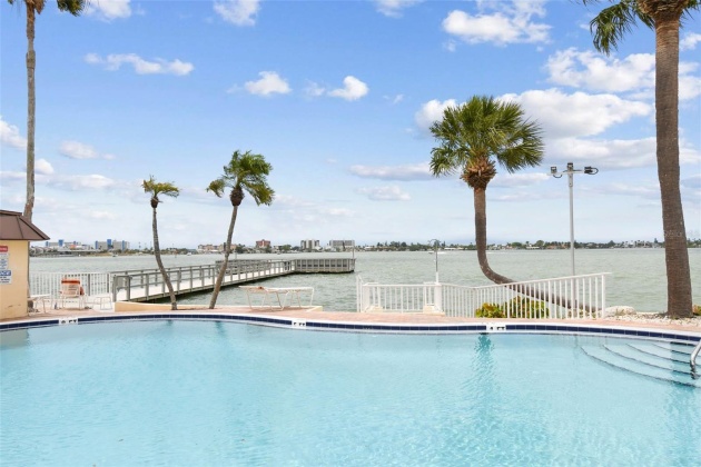 4750 COVE CIRCLE, SAINT PETERSBURG, Florida 33708, 2 Bedrooms Bedrooms, ,2 BathroomsBathrooms,Residential,For Sale,COVE,MFRU8247152