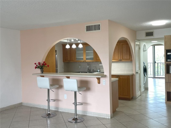 2699 SEVILLE BOULEVARD, CLEARWATER, Florida 33764, 1 Bedroom Bedrooms, ,1 BathroomBathrooms,Residential,For Sale,SEVILLE,MFRU8247210