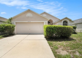 12703 KINGS LAKE DRIVE, GIBSONTON, Florida 33534, 3 Bedrooms Bedrooms, ,2 BathroomsBathrooms,Residential,For Sale,KINGS LAKE,MFRT3535165