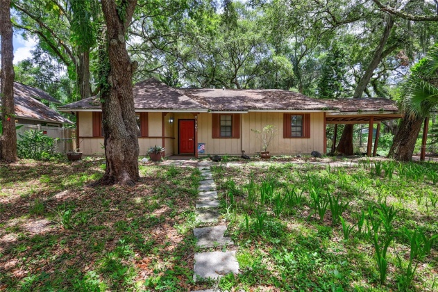 7201 PARK DRIVE, TAMPA, Florida 33610, 2 Bedrooms Bedrooms, ,2 BathroomsBathrooms,Residential,For Sale,PARK,MFRT3535141