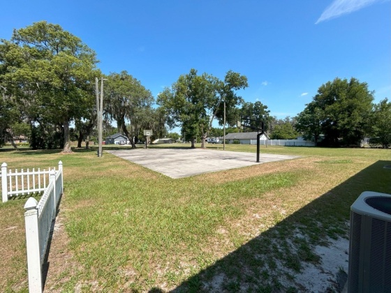 3310 MOORES LAKE ROAD, DOVER, Florida 33527, 2 Bedrooms Bedrooms, ,1 BathroomBathrooms,Residential,For Sale,MOORES LAKE,MFRT3535357