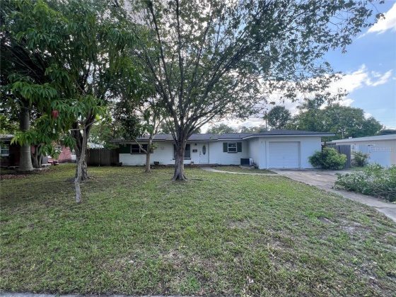 6920 17TH STREET, SAINT PETERSBURG, Florida 33702, 3 Bedrooms Bedrooms, ,2 BathroomsBathrooms,Residential,For Sale,17TH,MFRT3535549