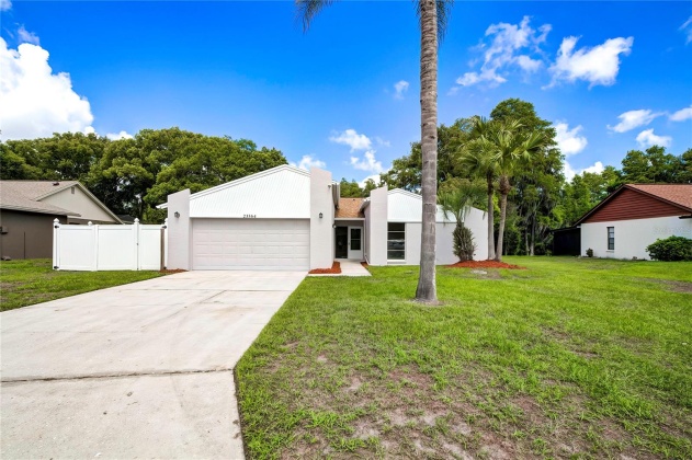 23564 BELLAIRE LOOP, LAND O LAKES, Florida 34639, 3 Bedrooms Bedrooms, ,2 BathroomsBathrooms,Residential,For Sale,BELLAIRE,MFRT3535754