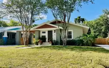 916 NEW ORLEANS AVENUE, TAMPA, Florida 33603, 3 Bedrooms Bedrooms, ,2 BathroomsBathrooms,Residential,For Sale,NEW ORLEANS,MFRT3536721