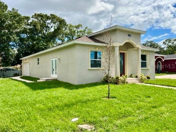 3304 74TH AVENUE, SAINT PETERSBURG, Florida 33702, 3 Bedrooms Bedrooms, ,2 BathroomsBathrooms,Residential,For Sale,74TH,MFRU8248146