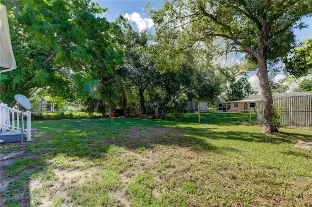 204 6TH AVENUE, RUSKIN, Florida 33570, 2 Bedrooms Bedrooms, ,1 BathroomBathrooms,Residential,For Sale,6TH,MFRT3537747