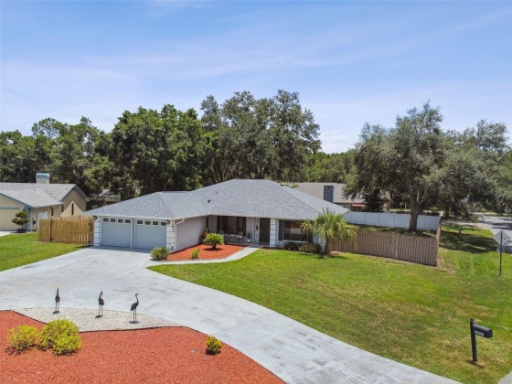 23563 BELLAIRE LOOP, LAND O LAKES, Florida 34639, 3 Bedrooms Bedrooms, ,2 BathroomsBathrooms,Residential,For Sale,BELLAIRE,MFRT3537748