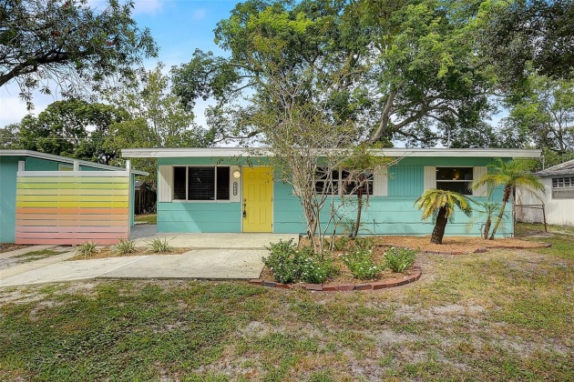 4425 LEILA AVENUE, TAMPA, Florida 33616, 3 Bedrooms Bedrooms, ,1 BathroomBathrooms,Residential,For Sale,LEILA,MFRT3475919