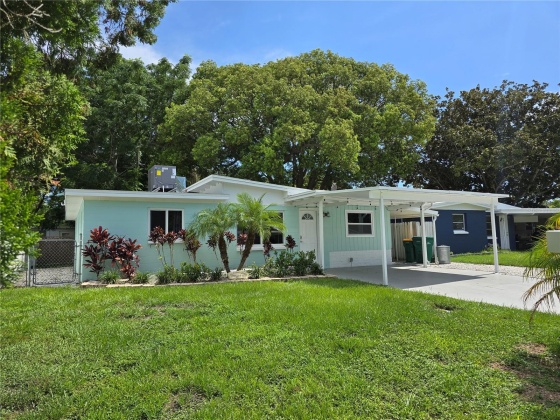 10268 117TH TERRACE, LARGO, Florida 33773, 3 Bedrooms Bedrooms, ,2 BathroomsBathrooms,Residential,For Sale,117TH,MFRU8228355