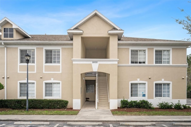 9505 AMBERDALE COURT, RIVERVIEW, Florida 33578, 3 Bedrooms Bedrooms, ,2 BathroomsBathrooms,Residential,For Sale,AMBERDALE,MFRA4596746