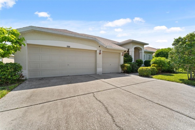 2501 BRINLEY DRIVE, TRINITY, Florida 34655, 4 Bedrooms Bedrooms, ,3 BathroomsBathrooms,Residential,For Sale,BRINLEY,MFRT3542021