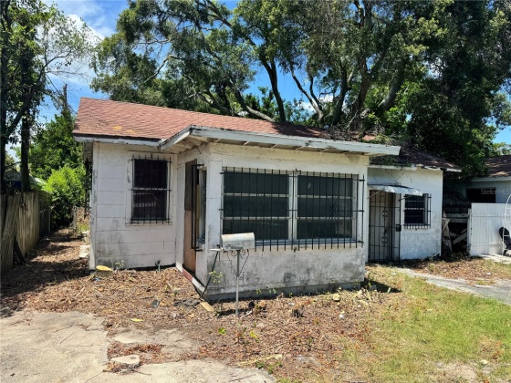 4561 21ST AVENUE, ST PETERSBURG, Florida 33711, 2 Bedrooms Bedrooms, ,1 BathroomBathrooms,Residential,For Sale,21ST,MFRU8252090