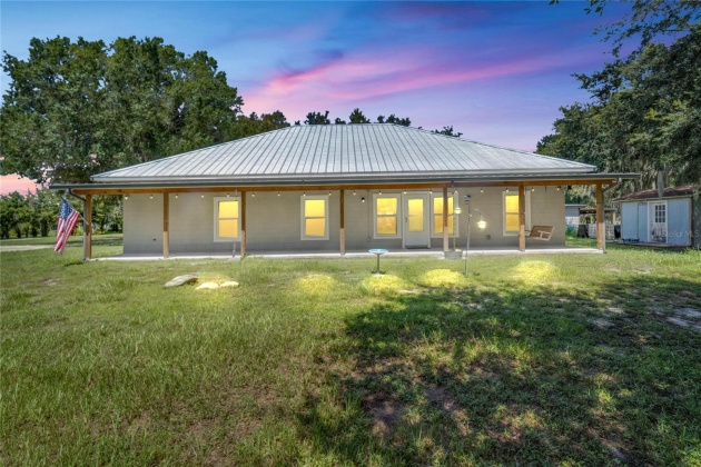 9017 COUNTY LINE ROAD, LITHIA, Florida 33547, 6 Bedrooms Bedrooms, ,3 BathroomsBathrooms,Residential,For Sale,COUNTY LINE,MFRT3546134