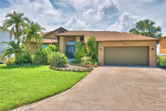 812 GOLF ISLAND DRIVE, APOLLO BEACH, Florida 33572, 4 Bedrooms Bedrooms, ,3 BathroomsBathrooms,Residential,For Sale,GOLF ISLAND,MFRL4946585