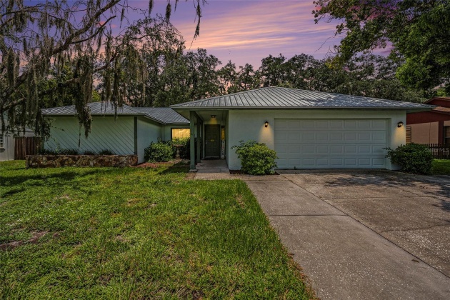 2336 WINDSOR OAKS AVENUE, LUTZ, Florida 33549, 3 Bedrooms Bedrooms, ,2 BathroomsBathrooms,Residential,For Sale,WINDSOR OAKS,MFRT3545982