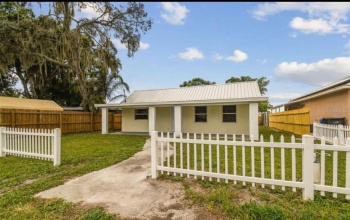 12708 HOLYOKE AVENUE, TAMPA, Florida 33624, 3 Bedrooms Bedrooms, ,2 BathroomsBathrooms,Residential,For Sale,HOLYOKE,MFRT3546577