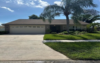 13203 SILVERCREEK DRIVE, RIVERVIEW, Florida 33579, 3 Bedrooms Bedrooms, ,2 BathroomsBathrooms,Residential,For Sale,SILVERCREEK,MFRT3546718