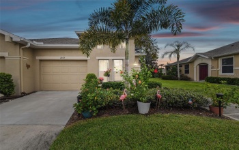 2032 INVERNESS GREENS DRIVE, SUN CITY CENTER, Florida 33573, 2 Bedrooms Bedrooms, ,2 BathroomsBathrooms,Residential,For Sale,INVERNESS GREENS,MFRTB8303730