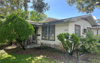 2060 52ND AVENUE, SAINT PETERSBURG, Florida 33714, 3 Bedrooms Bedrooms, ,2 BathroomsBathrooms,Residential,For Sale,52ND,MFRTB8304457