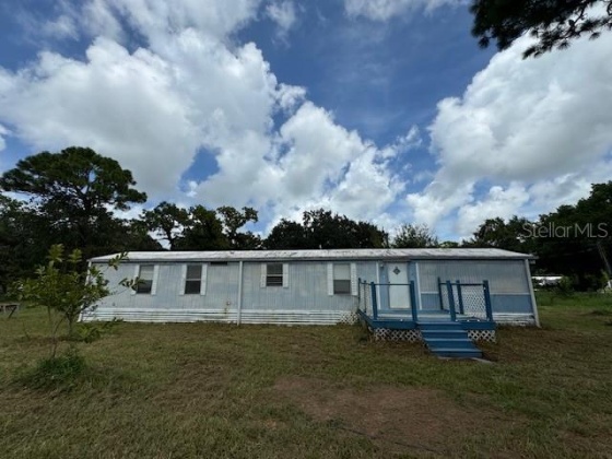 9813 CHRIS STREET, HUDSON, Florida 34669, 2 Bedrooms Bedrooms, ,2 BathroomsBathrooms,Residential,For Sale,CHRIS,MFRTB8302803