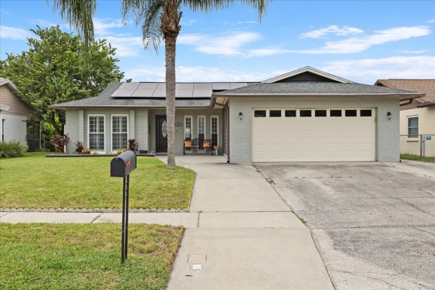 819 SETTLERS ROAD, TAMPA, Florida 33613, 3 Bedrooms Bedrooms, ,2 BathroomsBathrooms,Residential,For Sale,SETTLERS,MFRTB8303969