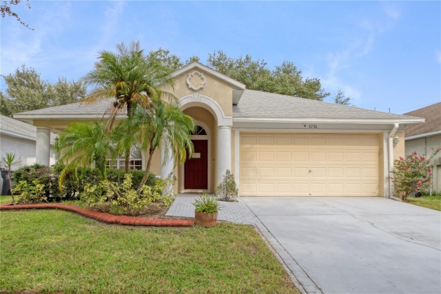 9730 WHITE BARN WAY, RIVERVIEW, Florida 33569, 4 Bedrooms Bedrooms, ,2 BathroomsBathrooms,Residential,For Sale,WHITE BARN,MFRTB8306849