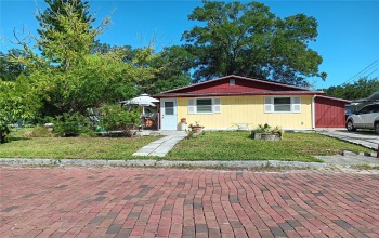 LARGO, Florida 33770, 2 Bedrooms Bedrooms, ,2 BathroomsBathrooms,Residential,For Sale,MFRTB8308580