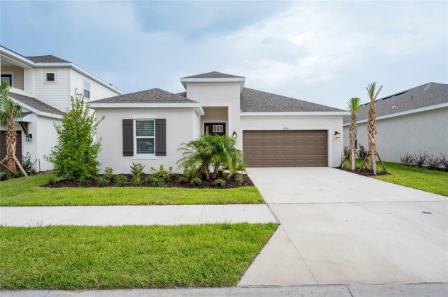 33936 LANDSMAN LOOP, WESLEY CHAPEL, Florida 33543, 4 Bedrooms Bedrooms, ,3 BathroomsBathrooms,Residential,For Sale,LANDSMAN,MFRO6247770