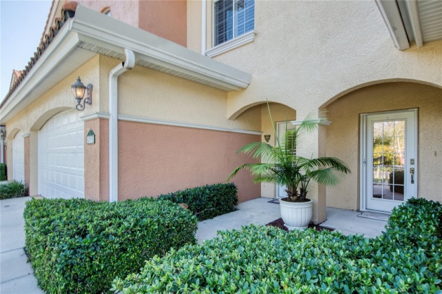 6331 VISTA VERDE DRIVE, SAINT PETERSBURG, Florida 33707, 3 Bedrooms Bedrooms, ,2 BathroomsBathrooms,Residential,For Sale,VISTA VERDE,MFRTB8315885