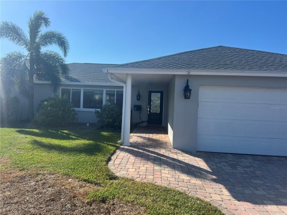 184 97TH AVENUE, ST PETERSBURG, Florida 33702, 3 Bedrooms Bedrooms, ,2 BathroomsBathrooms,Residential,For Sale,97TH,MFRTB8315773