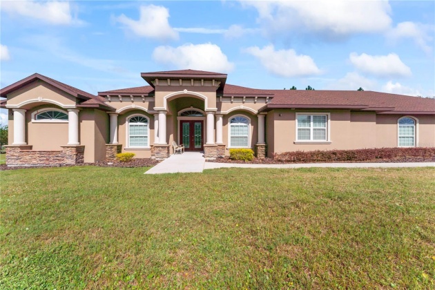 13102 DONE GROVEN DRIVE, DOVER, Florida 33527, 4 Bedrooms Bedrooms, ,3 BathroomsBathrooms,Residential,For Sale,DONE GROVEN,MFRTB8315904