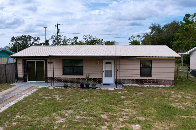 3751 CULLEN STREET, NEW PORT RICHEY, Florida 34652, 2 Bedrooms Bedrooms, ,1 BathroomBathrooms,Residential,For Sale,CULLEN,MFRTB8316417