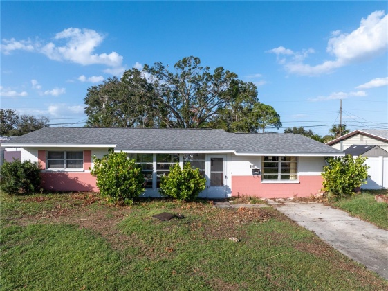 651 42ND AVENUE, SAINT PETERSBURG, Florida 33703, 2 Bedrooms Bedrooms, ,1 BathroomBathrooms,Residential,For Sale,42ND,MFRTB8316900