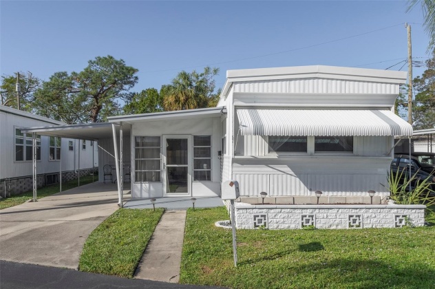 4086 72ND WAY, ST PETERSBURG, Florida 33709, 2 Bedrooms Bedrooms, ,1 BathroomBathrooms,Residential,For Sale,72ND,MFRTB8316973