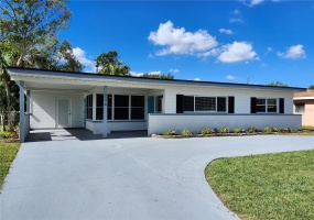 5276 100TH WAY, ST PETERSBURG, Florida 33708, 3 Bedrooms Bedrooms, ,2 BathroomsBathrooms,Residential,For Sale,100TH,MFRTB8313013