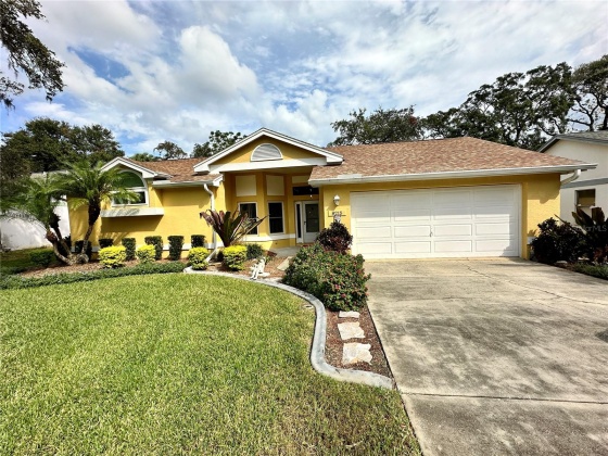 8215 GOLF CLUB COURT, HUDSON, Florida 34667, 3 Bedrooms Bedrooms, ,2 BathroomsBathrooms,Residential,For Sale,GOLF CLUB,MFRW7869513