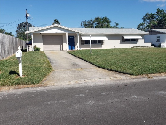 11987 82ND AVENUE, SEMINOLE, Florida 33772, 3 Bedrooms Bedrooms, ,2 BathroomsBathrooms,Residential,For Sale,82ND,MFRTB8317657