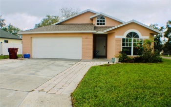 311 SUGAR CREEK DRIVE, PLANT CITY, Florida 33563, 3 Bedrooms Bedrooms, ,2 BathroomsBathrooms,Residential,For Sale,SUGAR CREEK,MFRTB8318477