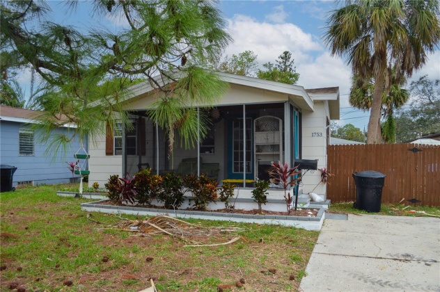 1753 MARYLAND AVENUE, ST PETERSBURG, Florida 33703, 3 Bedrooms Bedrooms, ,2 BathroomsBathrooms,Residential,For Sale,MARYLAND,MFRTB8318642