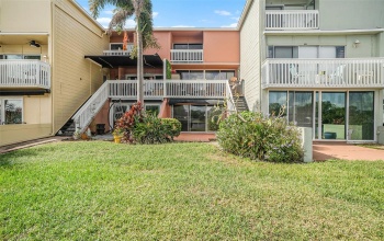 2424 TAMPA BAY BOULEVARD, TAMPA, Florida 33607, 2 Bedrooms Bedrooms, ,1 BathroomBathrooms,Residential,For Sale,TAMPA BAY,MFRTB8320658