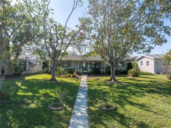 432 43RD AVENUE, ST PETERSBURG, Florida 33703, 2 Bedrooms Bedrooms, ,1 BathroomBathrooms,Residential,For Sale,43RD,MFRTB8320491