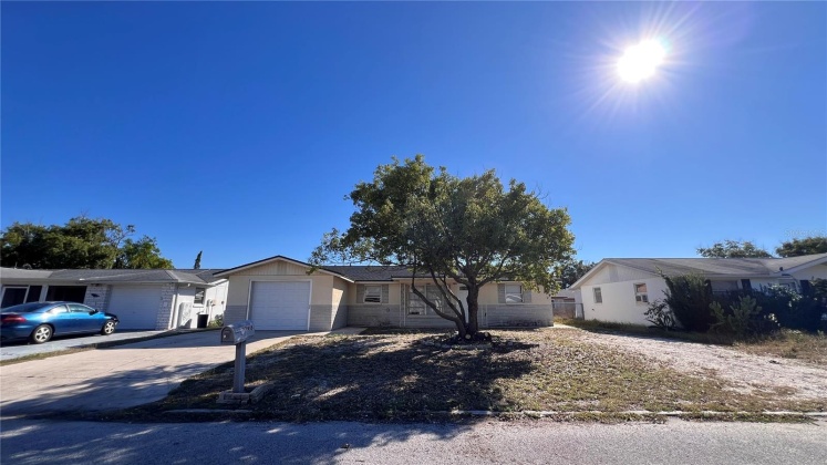 7918 HAWTHORN DRIVE, PORT RICHEY, Florida 34668, 2 Bedrooms Bedrooms, ,2 BathroomsBathrooms,Residential,For Sale,HAWTHORN,MFRW7870041