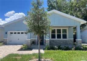 2156 43RD TERRACE, ST PETERSBURG, Florida 33714, 3 Bedrooms Bedrooms, ,2 BathroomsBathrooms,Residential,For Sale,43RD,MFRO6258505